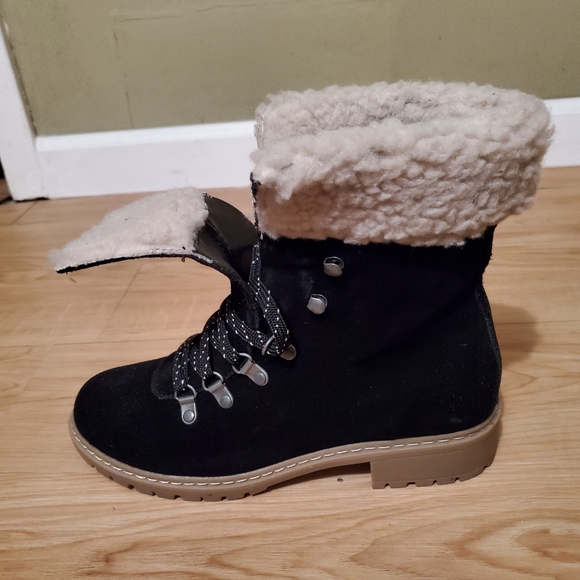 Bass boots size 7 - Picture 4 of 6